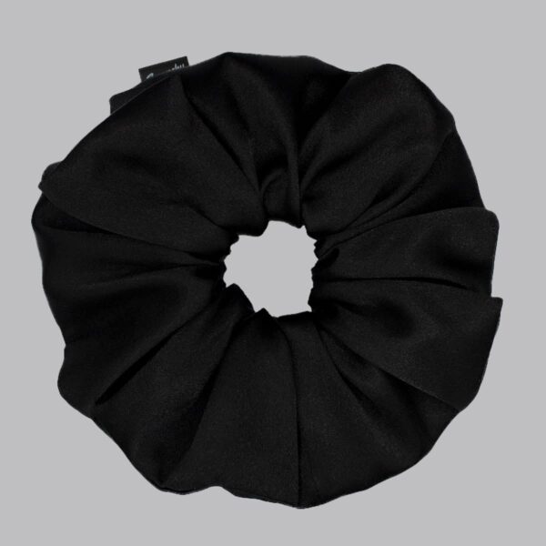 Black XXL Scrunchie 2